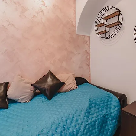Old Town Studio * Brasov